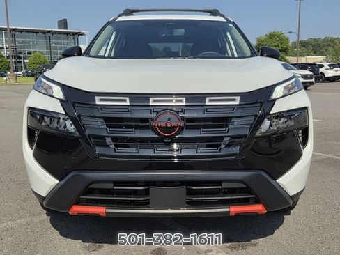 Used 2026 Nissan Rogue SV AWD/4WD image 8