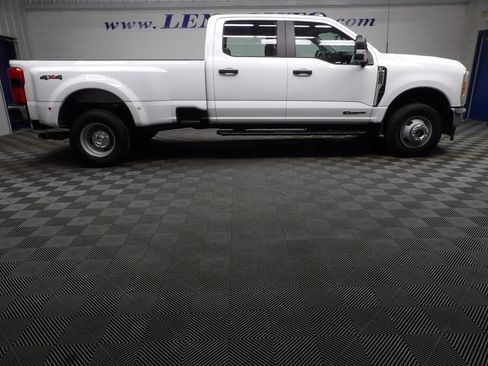 Used 2023 Ford F350 XL w/ 360-Degree Camera Package AWD/4WD image 2