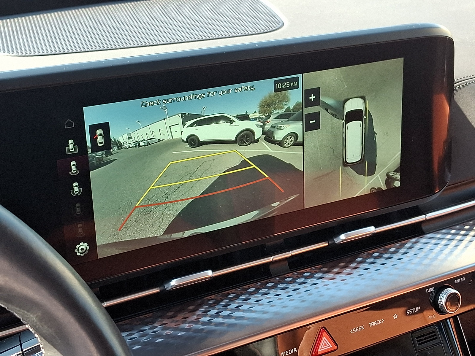Used 2024 Kia Carnival SX Prestige FWD image 18