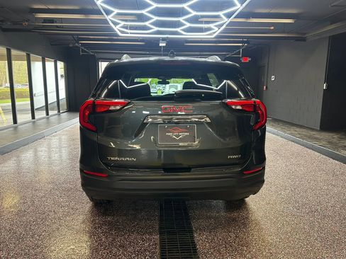 Used 2019 GMC Terrain SLE w/ Driver Convenience Package AWD/4WD image 6