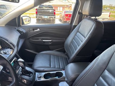 Used 2016 Ford Escape Titanium AWD/4WD image 19