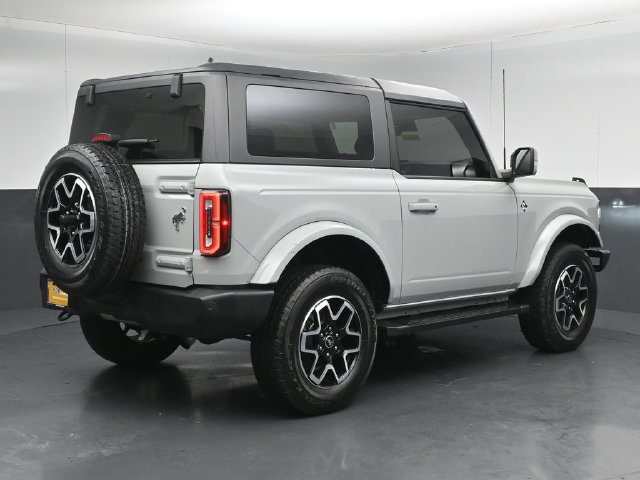 Certified 2023 Ford Bronco Outer Banks AWD/4WD image 7