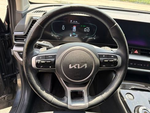 Certified 2023 Kia Sportage EX AWD/4WD image 16