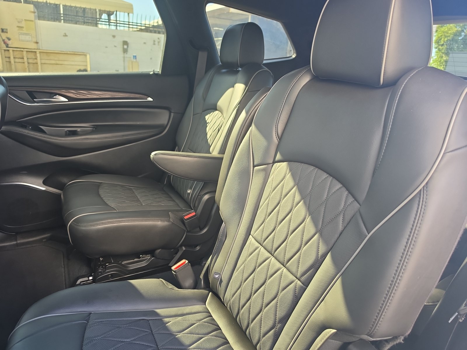 Used 2024 Buick Enclave Avenir w/ Avenir Technology Package FWD image 19