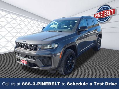 New 2026 Jeep Grand Cherokee Laredo