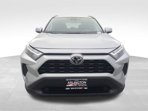 Used 2025 Toyota RAV4 XLE image 10