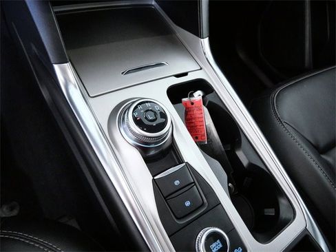 Certified 2023 Ford Explorer XLT w/ Equipment Group 202A image 23