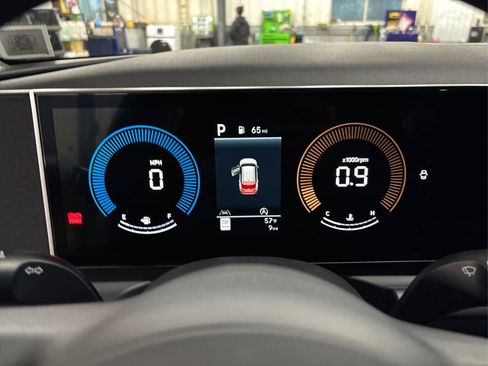 New 2026 Hyundai Tucson SE image 21