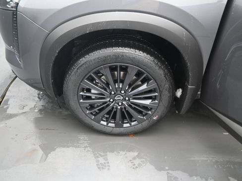 New 2026 Nissan Pathfinder SL w/ SL Premium Package FWD image 22
