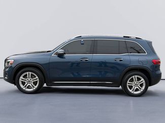 Used 2021 Mercedes-Benz GLB 250 4MATIC video 3