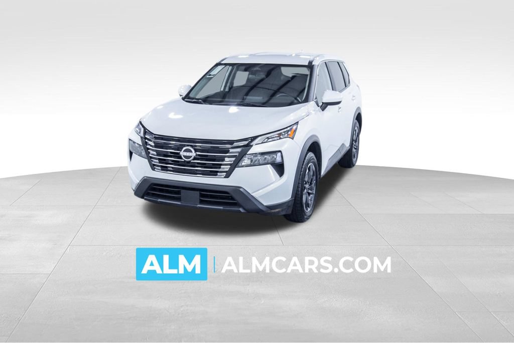 Used 2024 Nissan Rogue SV FWD image 1