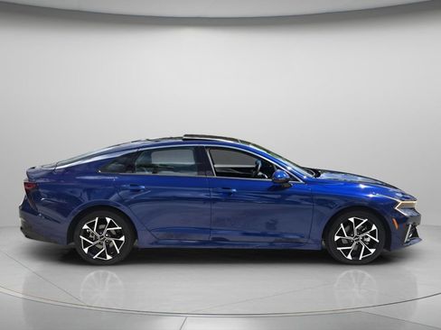 Used 2025 Kia K5 EX FWD image 3