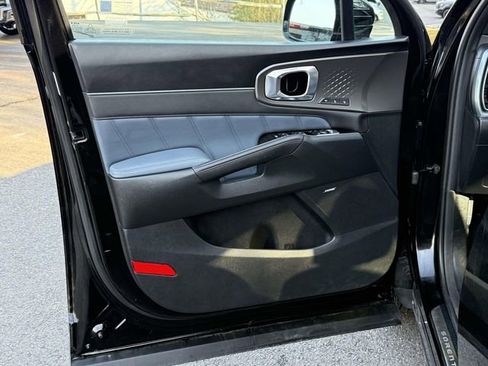 Used 2025 Kia Sorento SX Prestige image 6