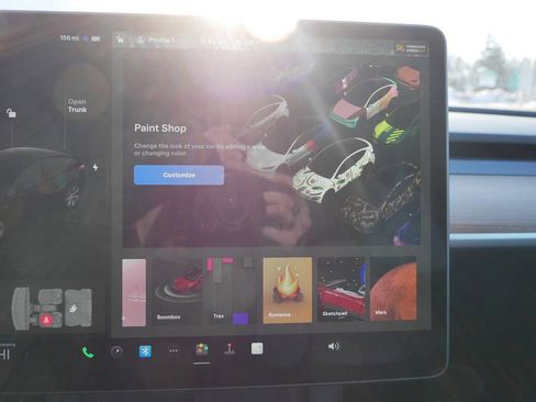 Used 2023 Tesla Model Y Long Range image 25