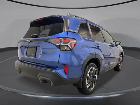 New 2025 Subaru Forester Limited image 5