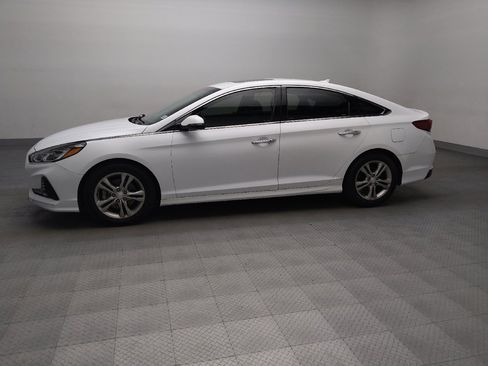 Used 2018 Hyundai Sonata Limited FWD image 2