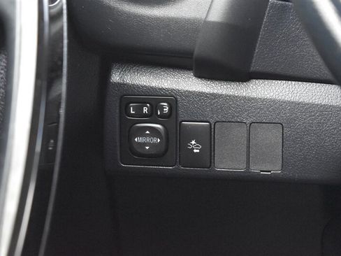 Used 2018 Toyota Corolla iM w/ All-Weather Mat Package FWD image 14
