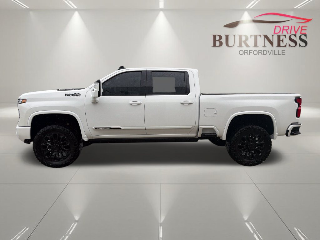 Used 2024 Chevrolet Silverado 2500 High Country w/ High Country Premium Package AWD/4WD image 5