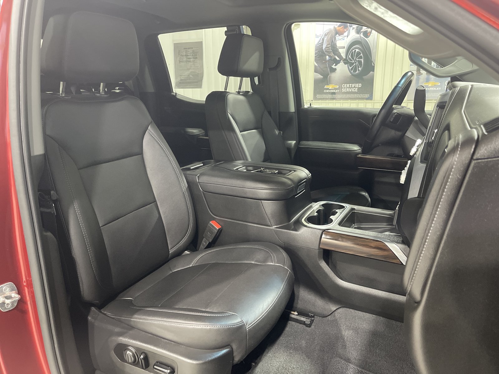 Used 2021 GMC Sierra 1500 SLT w/ SLT Premium Plus Package AWD/4WD image 22