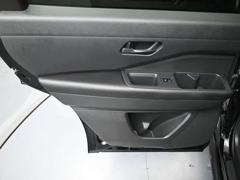 Used 2025 Nissan Pathfinder Rock Creek AWD/4WD image 26