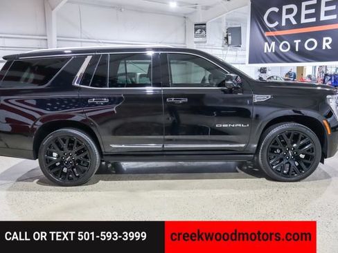 Used 2025 GMC Yukon Denali Ultimate AWD/4WD image 7