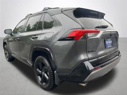 Used 2021 Toyota RAV4 XSE AWD/4WD image 7