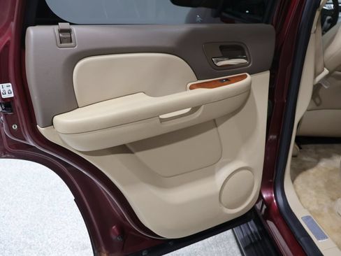 Used 2008 GMC Yukon 4WD Hybrid image 18