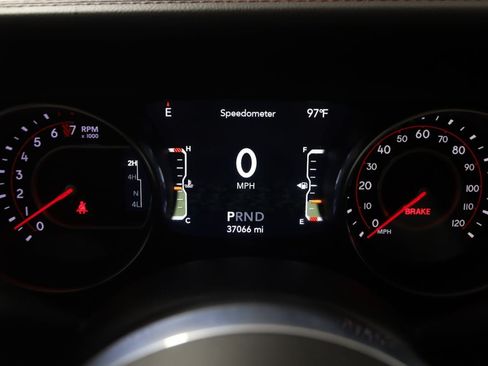Used 2020 Jeep Gladiator Rubicon AWD/4WD image 18