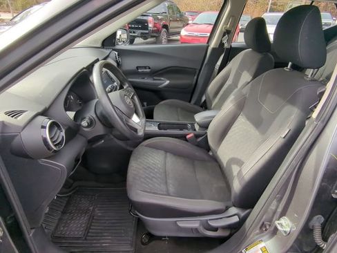 Used 2023 Nissan Kicks SV w/ Interior Electronics Package image 25
