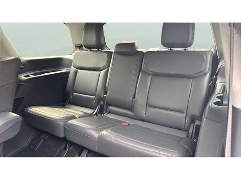 Used 2025 Ford Expedition Active AWD/4WD image 14
