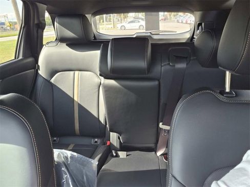 New 2026 MAZDA CX-90 3.3 Turbo w/ Premium Plus Pkg image 18