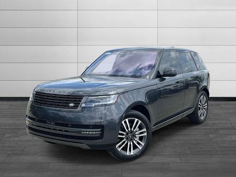 Used 2023 Land Rover Range Rover SE image 1