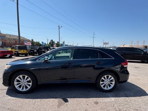 Used 2013 Toyota Venza LE image 5
