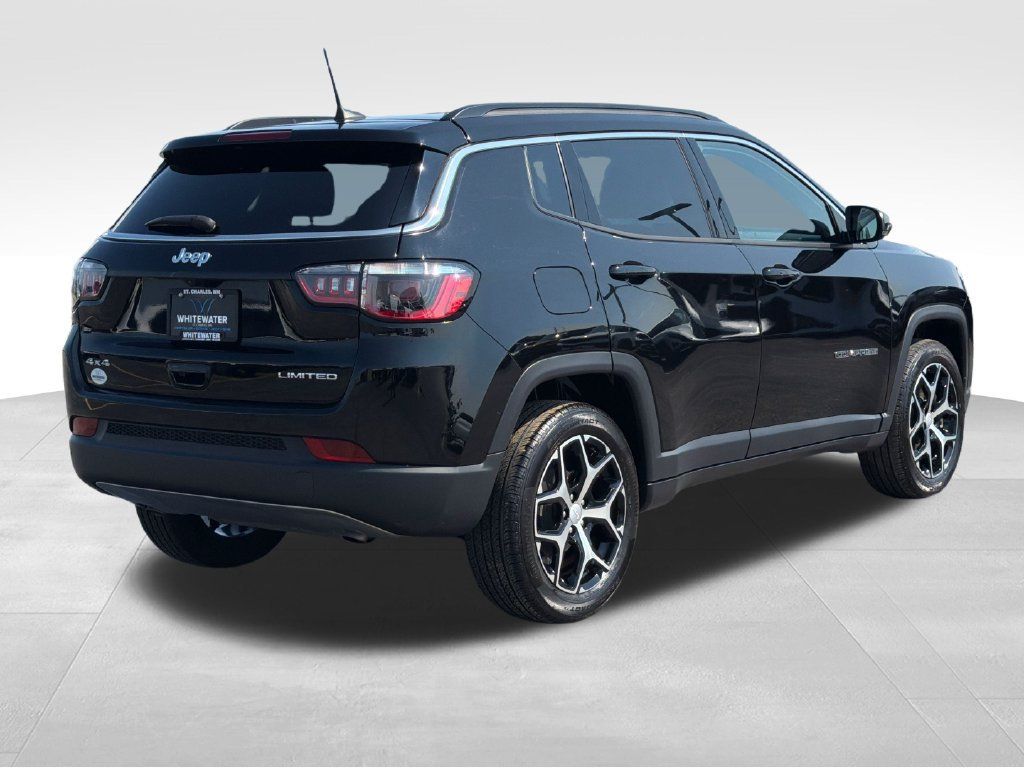 Used 2024 Jeep Compass Limited AWD/4WD image 22