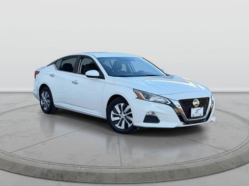 Used 2020 Nissan Altima 2.5 S image 1