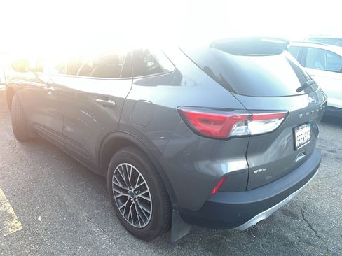 Certified 2022 Ford Escape SEL w/ Technology Package image 3