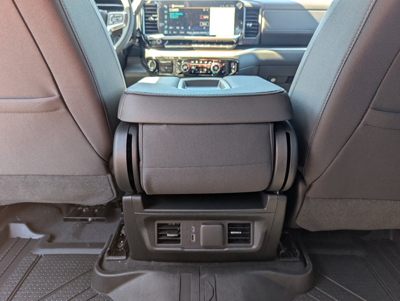 New 2026 Chevrolet Silverado 1500 RST w/ LPO, Liner Protection Package AWD/4WD image 30