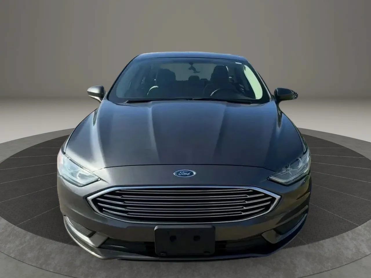 Used 2018 Ford Fusion S FWD image 2