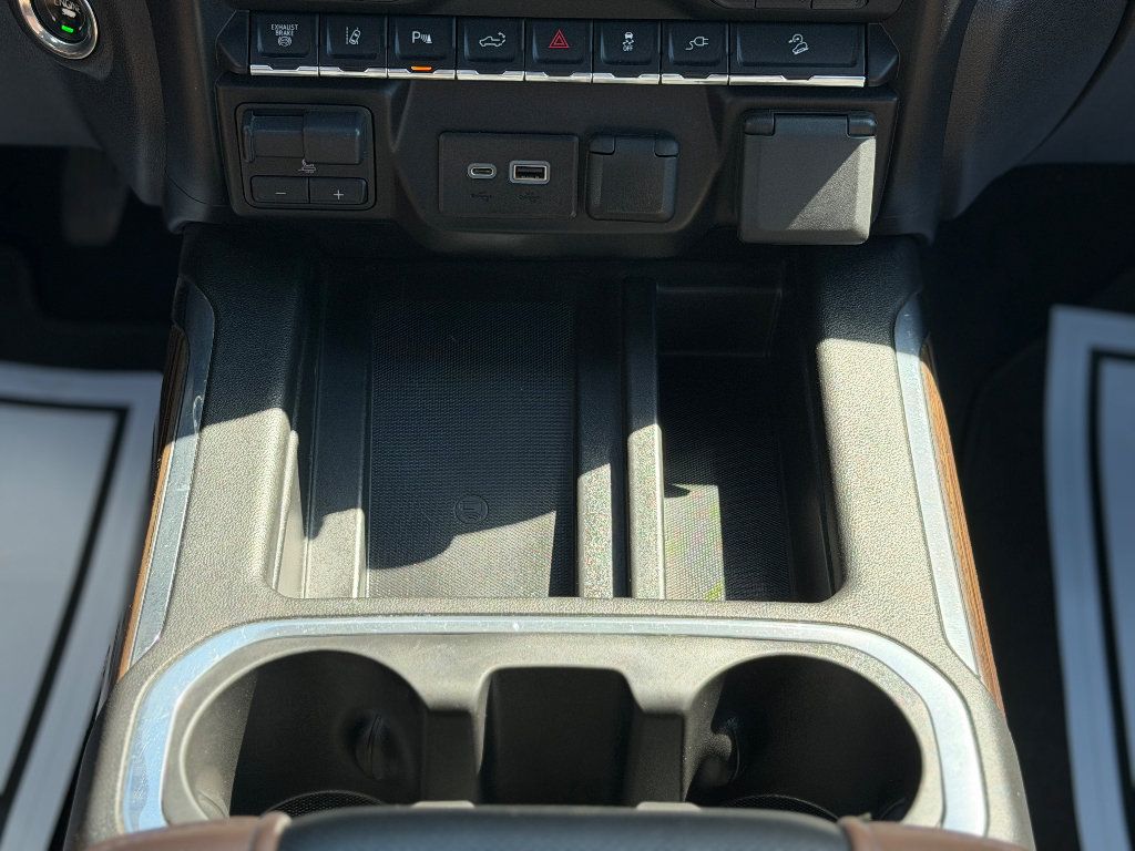 Used 2020 Chevrolet Silverado 3500 High Country w/ Z71 Off-Road Package AWD/4WD image 14