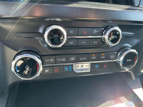 New 2026 Ford F350 Lariat w/ Lariat Premium Package image 34