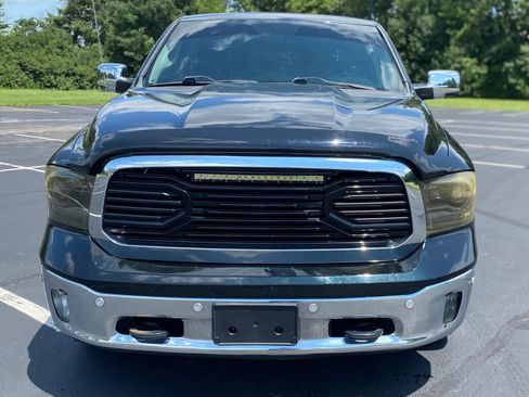 Used 2015 RAM 1500 Laramie w/ Convenience Group AWD/4WD image 2