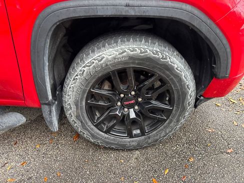 Used 2021 GMC Sierra 1500 Elevation w/ Preferred Package image 7