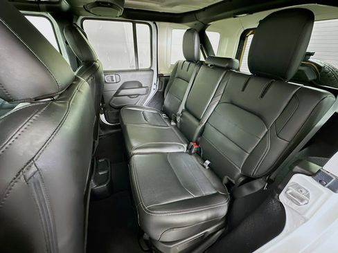 Used 2023 Jeep Wrangler Sahara w/ Cold Weather Group image 26