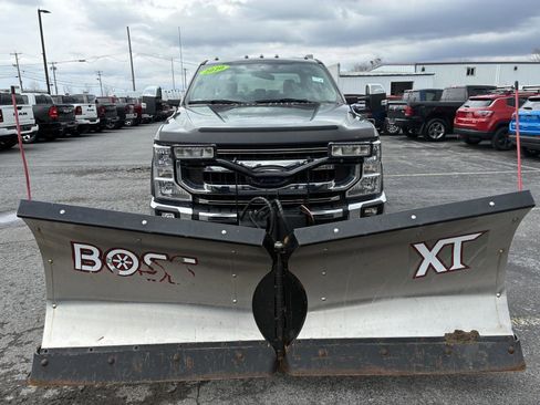 Used 2020 Ford F250 XLT w/ XLT Premium Package image 5