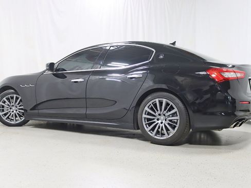 Used 2019 Maserati Ghibli RWD image 9