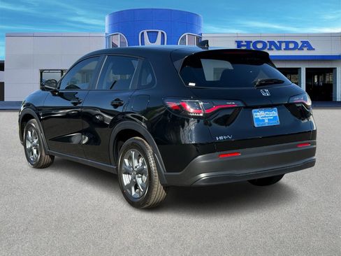 New 2026 Honda HR-V LX image 4