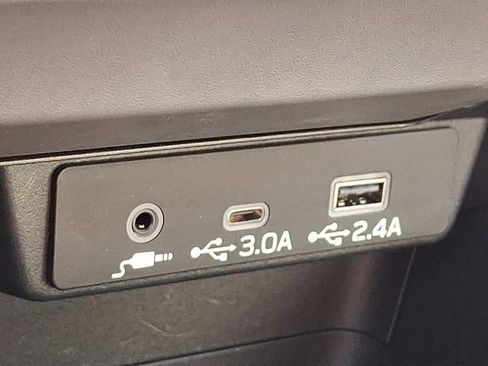 Certified 2024 Subaru Crosstrek 2.0i Premium image 24