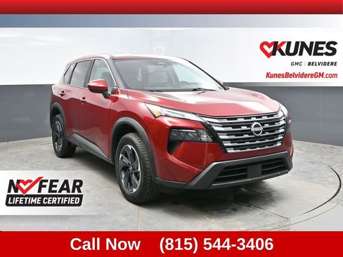 Used 2025 Nissan Rogue SV image 1