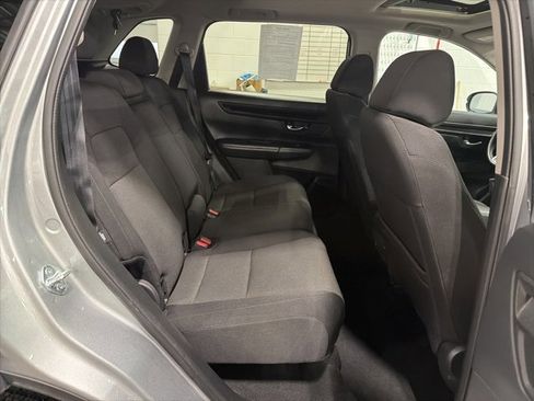 Used 2025 Honda CR-V EX image 15