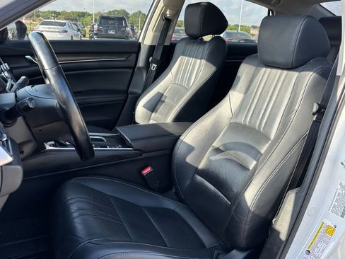 Used 2021 Honda Accord EX-L image 11